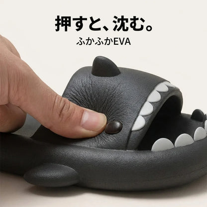 NICOMO サメサンダル